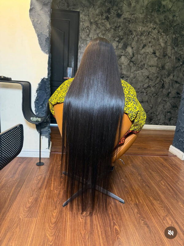 single donor 40' 13x6 frontal wig - Image 3