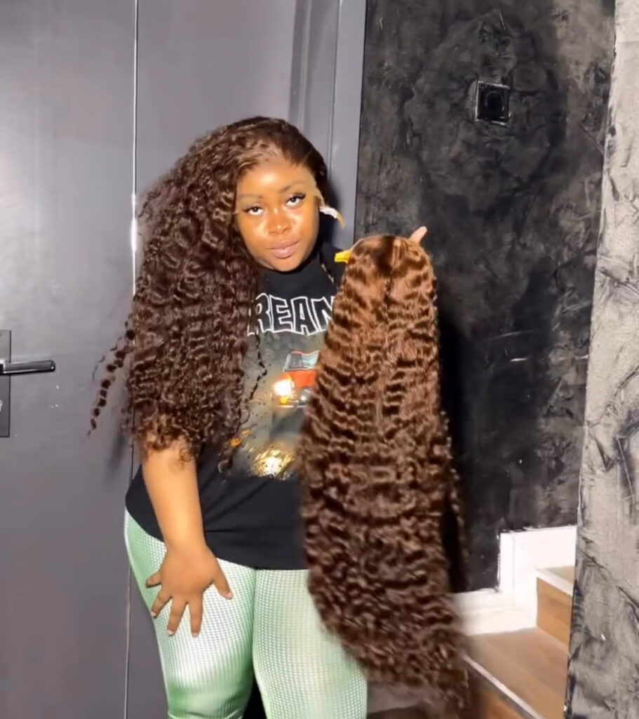 brown pixie 28′ frontal wig